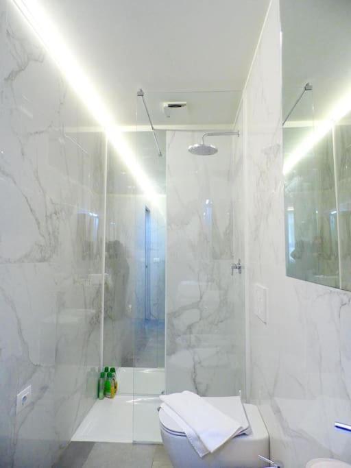 Isola Apartment Pastrengo ミラノ エクステリア 写真